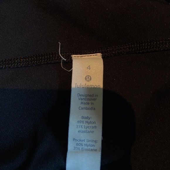 Lululemon Fast and Free Crop leggings Size 4 - Picture 4 of 4